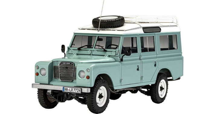 Сход-Развал двух осей автомобиля на 3D стенде Land Rover Series III в Санкт-Петербурге в СТО Motul Garage